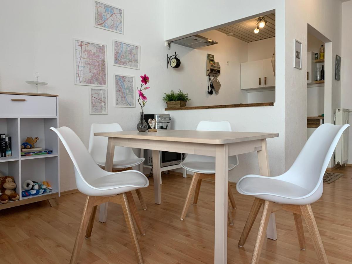 Helle In Top-lage, Hasselbachplatz - Altstadt, W-lan, 4 Schlafplaetze Apartment Magdeburg