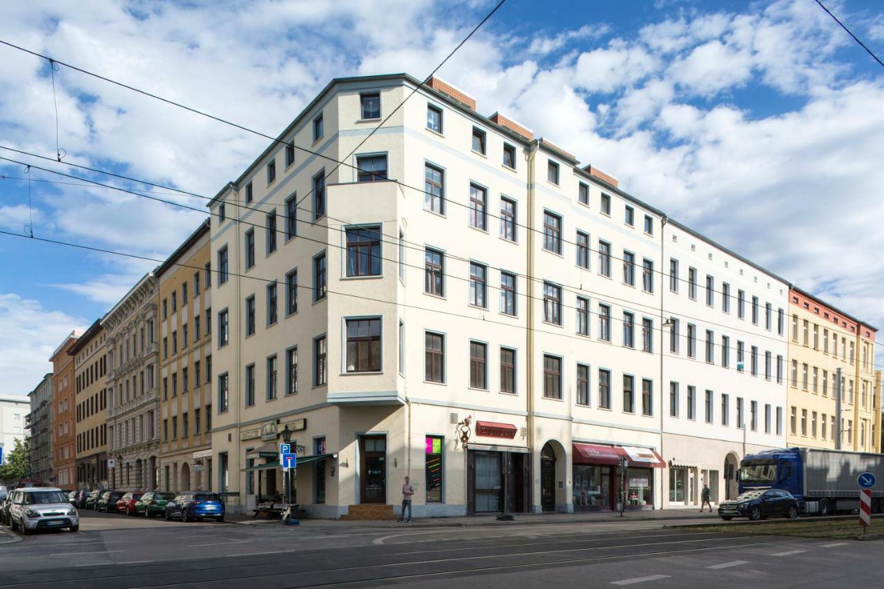 Helle In Top-lage, Hasselbachplatz - Altstadt, W-lan, 4 Schlafplaetze Magdeburg